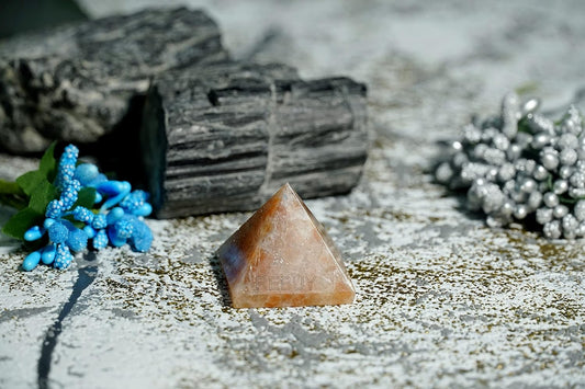 Sunstone Pyramid Crystal Healing Stone Reiki Natural Gemstone Size 30 MM BY REBUY