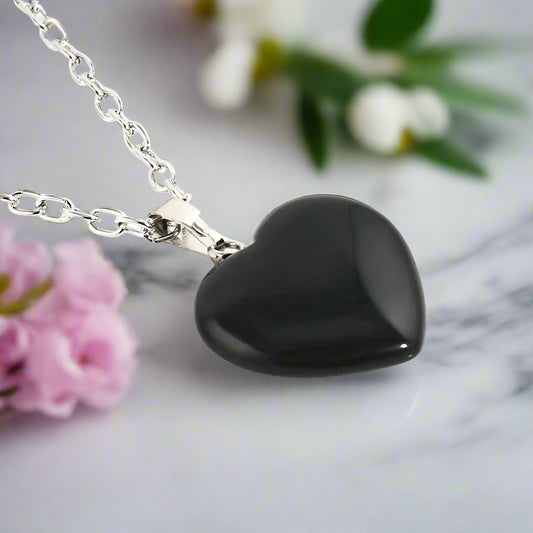Black Tourmaline Stone Pendant Reiki Healing and Crystal Healing Heart Shape Stone Pendant for Men & Women
